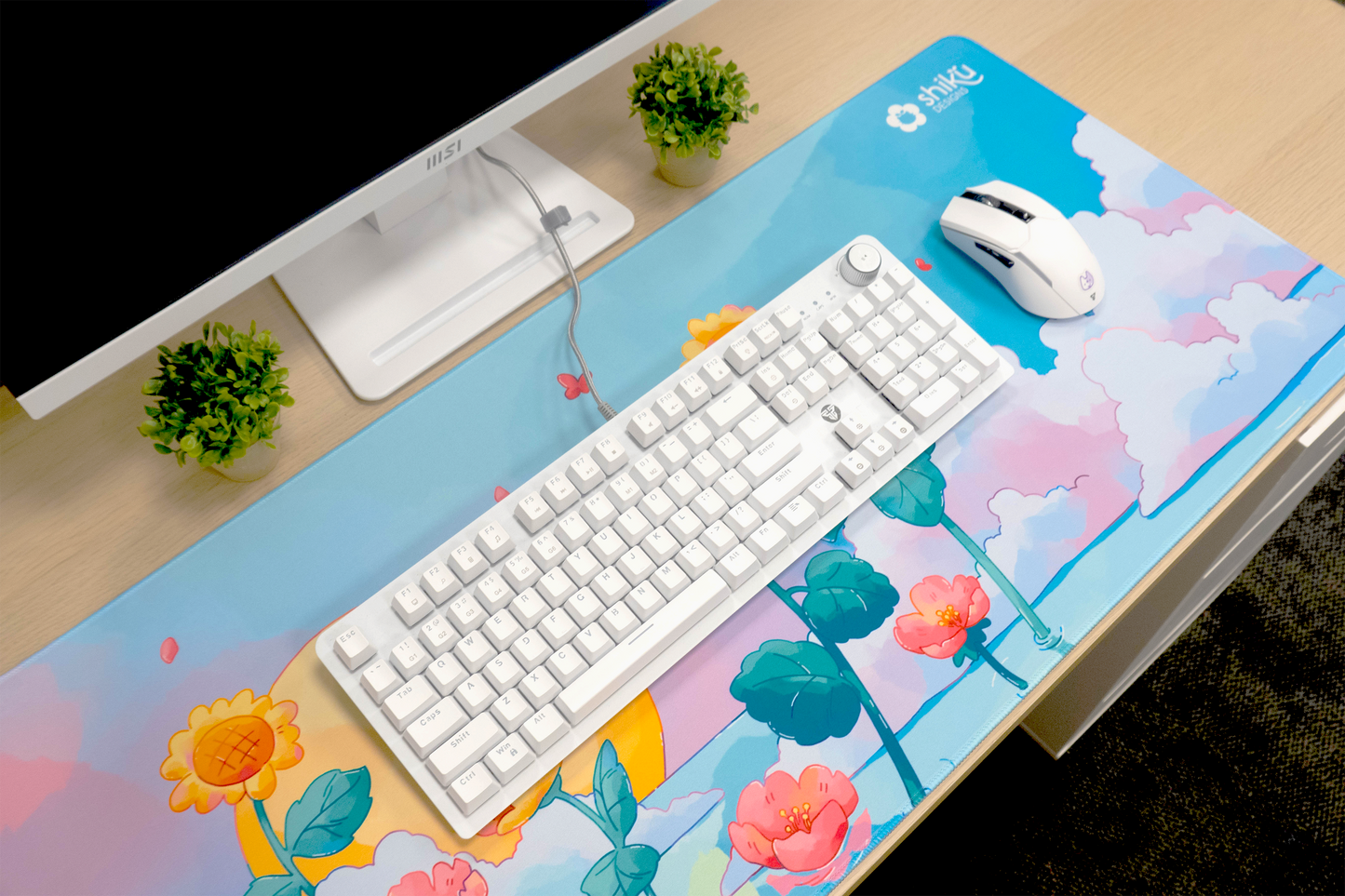 Flowers by Day XXL Deskmat